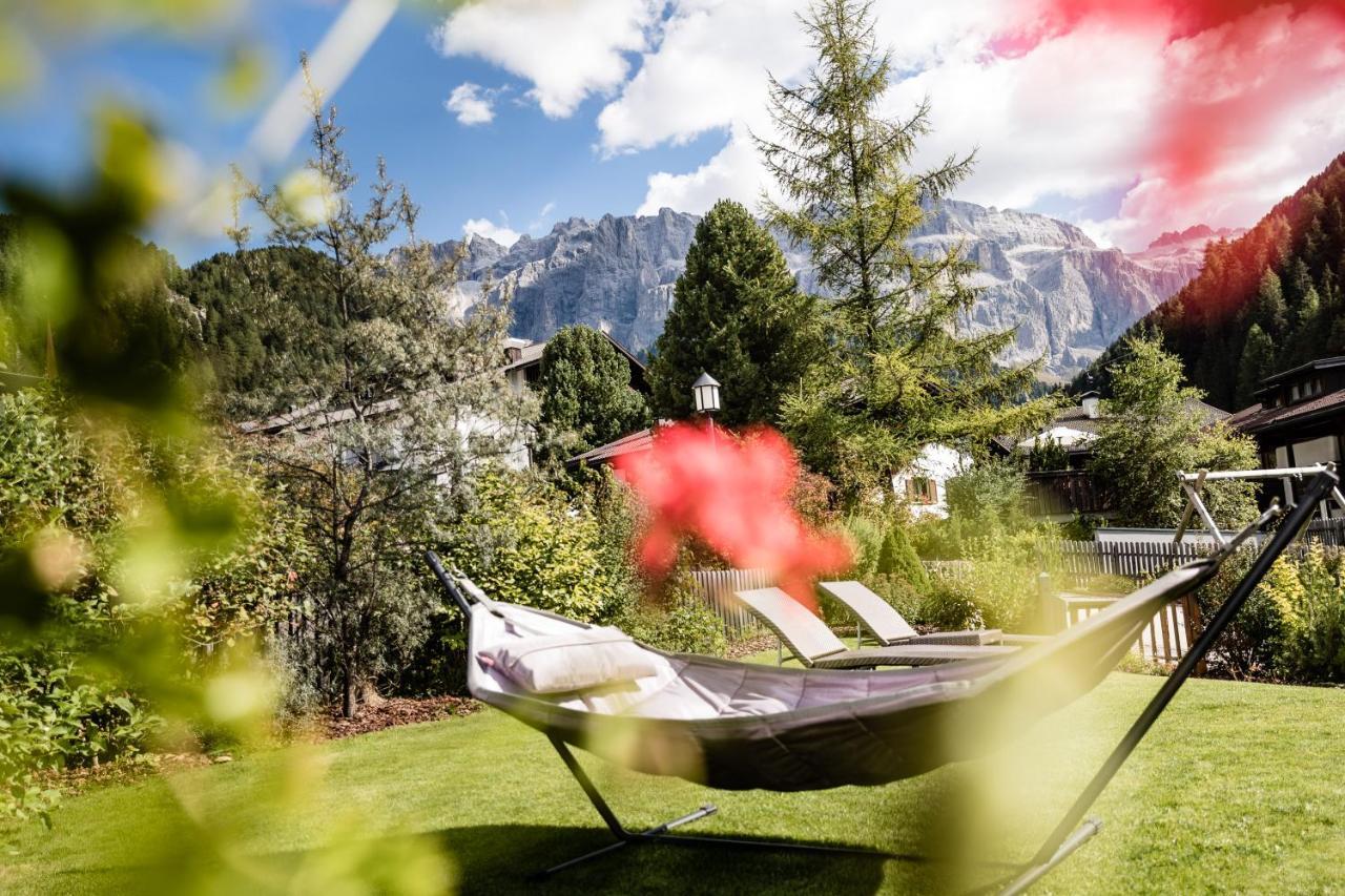 Boutique Hotel Nives - Luxury & Design In The Dolomites Selva di Val Gardena Exterior photo