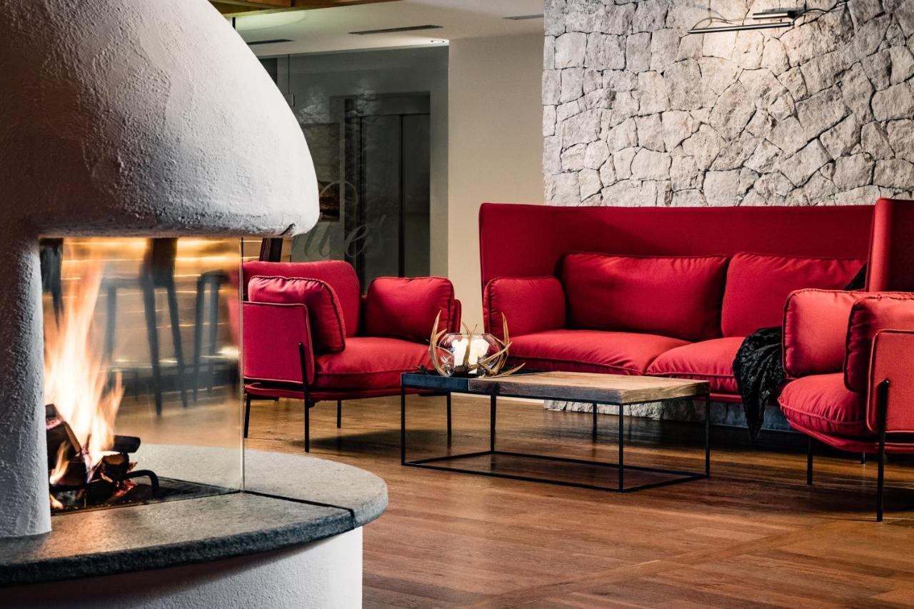 Boutique Hotel Nives - Luxury & Design In The Dolomites Selva di Val Gardena Exterior photo